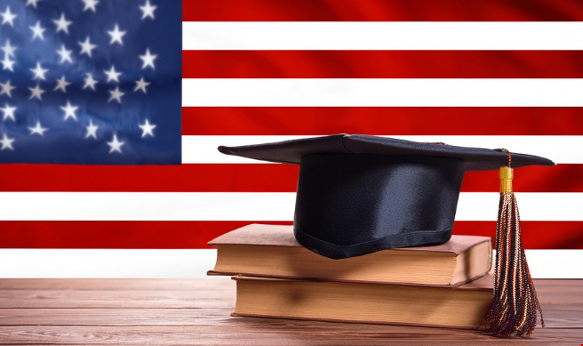 美国大学学期制和学季制哪个好 留学科普!美国大学学期制和学季制哪个好?