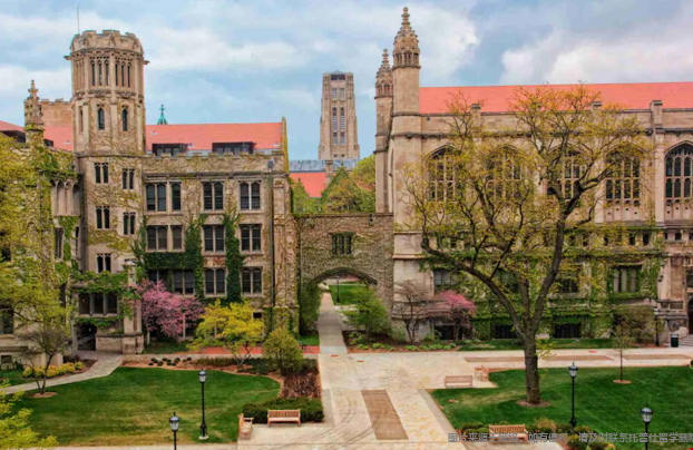 芝加哥大学和约翰霍普金斯大学哪个费用低 芝加哥大学和约翰霍普金斯大学哪个费用低
