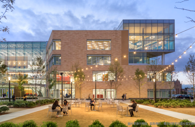 美国公共事业管理硕士读几年