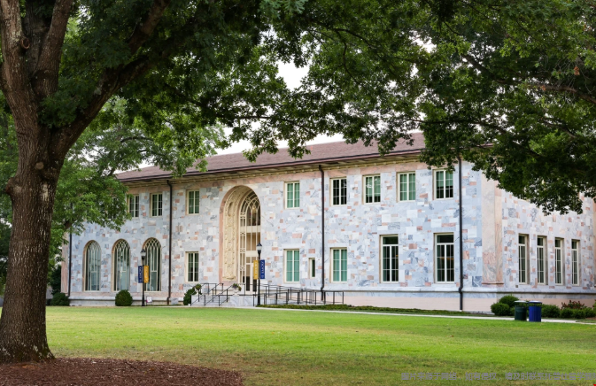 美本大一转学和大二转学的区别