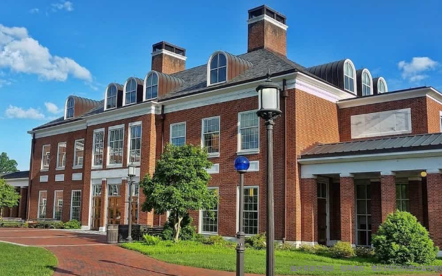 约翰霍普金斯大学传播学硕士录取要求