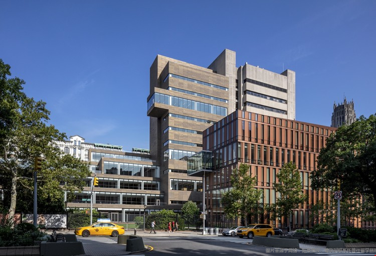 1785910640488897.png 巴纳德学院2.png