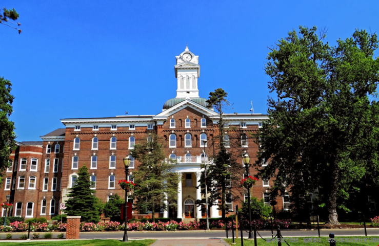 美国大学15.png