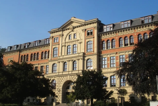 1789112536329150.png 芝加哥大学8.png